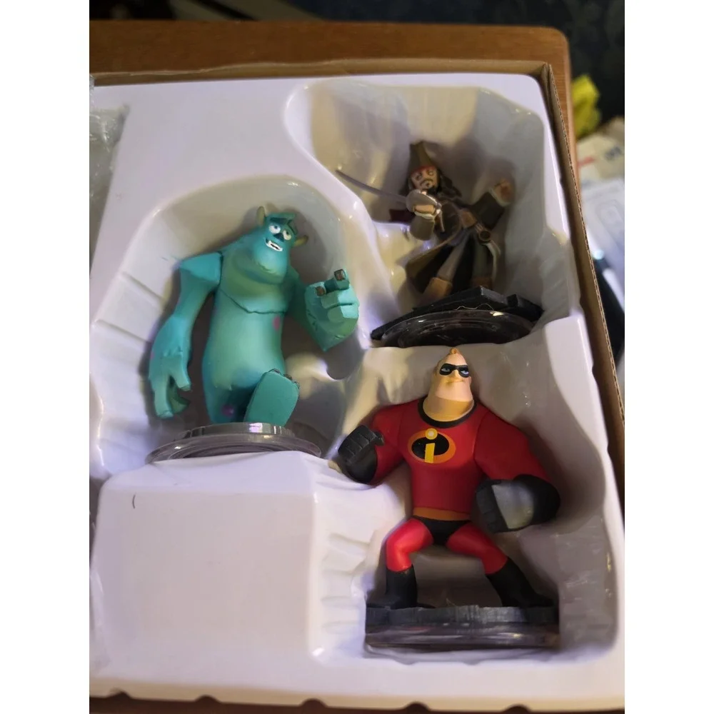 NEW Disney Infinity‎ Nintendo 3DS Toy Box Challenge Video Game Starter Pack 3DS